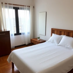 Homestay with clean bed sheet and tidy